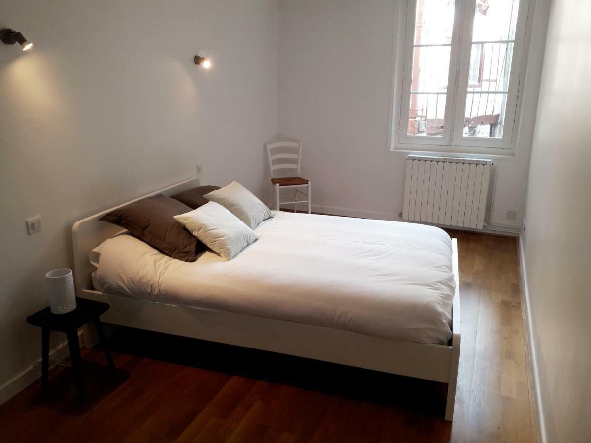 Appartement Au Coeur De Bayonne Sur Les Remparts Exterior foto